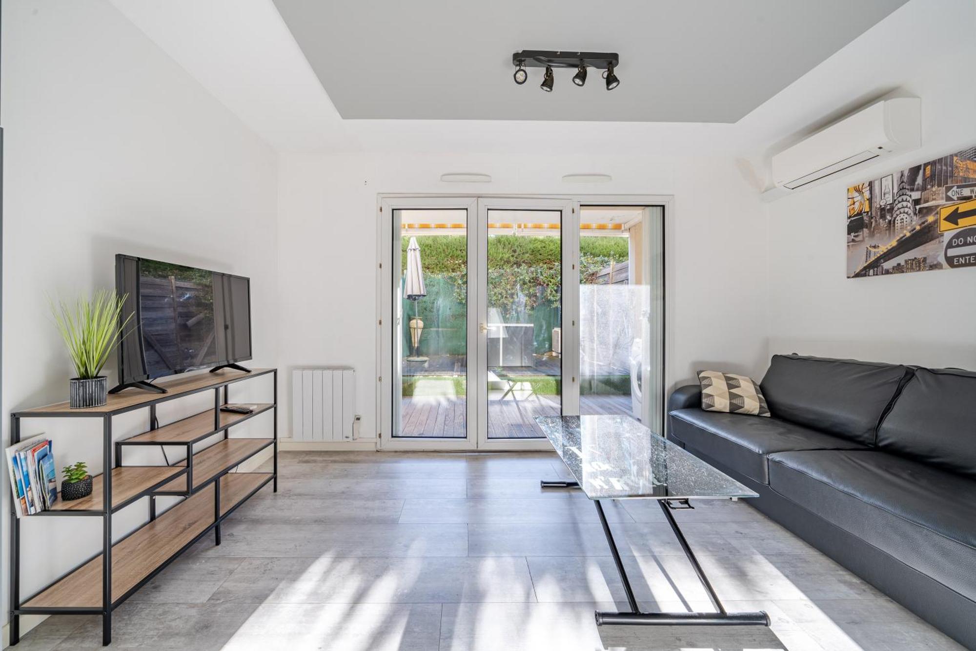 Charmant Studio Cagnes-sur-Mer Bagian luar foto
